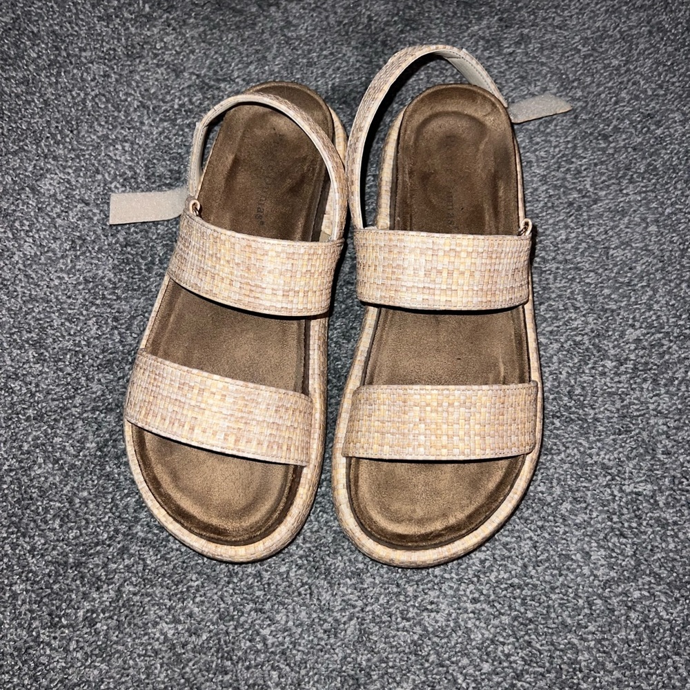 Pierre Dumas Sandals